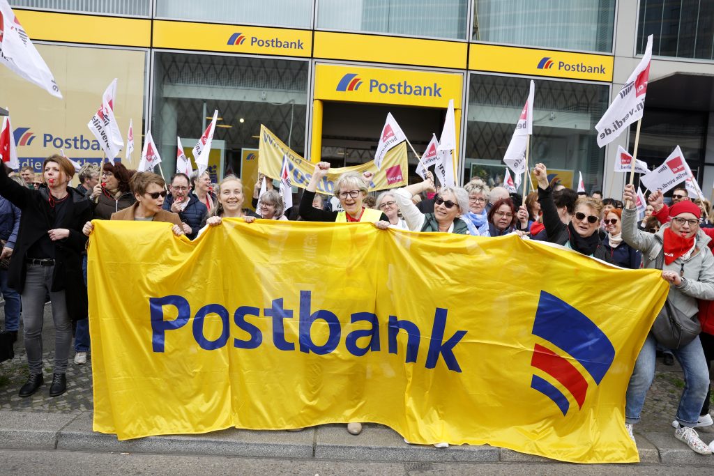 Streik bei der Postbank in Berlin 2024